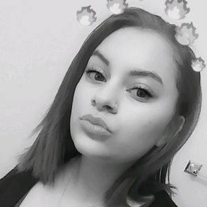 Meet your Posher, Nydia